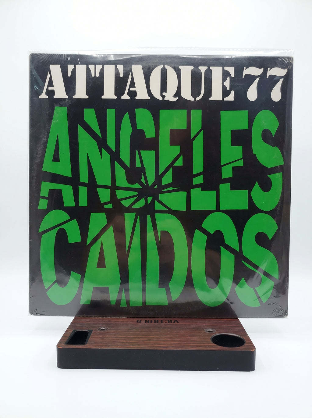 Attaque 77 – Ángeles Caídos