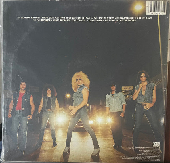 Twisted Sister - Under The Blade