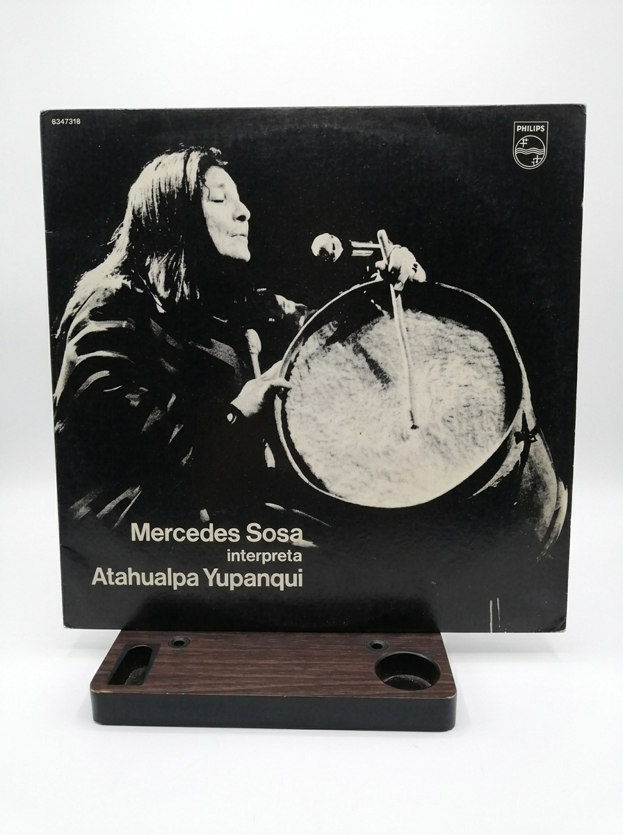 Mercedes Sosa - Interpreta a Atahualpa Yupanqui - de época